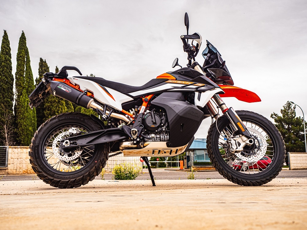 Pot echappement compatible avec Ktm Adventure 890 2021-2024, GP Evo4 Black Titanium, Échappement légal, homologué,silencieux avec db killer amovible et tuyau de liaison spécifique 