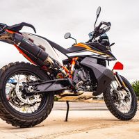 Pot echappement compatible avec Ktm Adventure 890 2021-2024, GP Evo4 Black Titanium, Échappement légal, homologué,silencieux avec db killer amovible et tuyau de liaison spécifique 