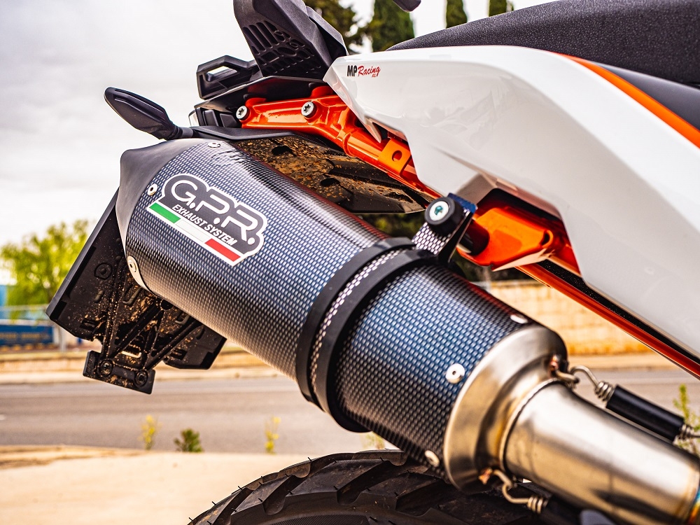 Exhaust compatible with Husqvarna Norden 901 2022-2024, GP Evo4 Poppy, Slip-on exhaust including removable db killer and link pipe 