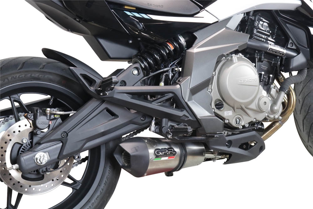 Pot echappement compatible avec Cf Moto 650 Mt 2021-2024, Gpe Ann. Titanium, Pot Echappement homologué pour les marchés non européens 