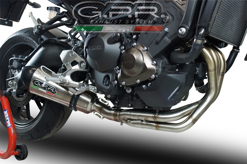 Pot echappement compatible avec Yamaha Tracer 900 GT 2018-2020, Gpe Ann. titanium, Pot échappement complet, non légal pour les pays de l'UE, avec db killer amovible 